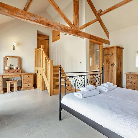 1 Bed In Leeds Oc-hh030 * Weeton (West Yorkshire)
